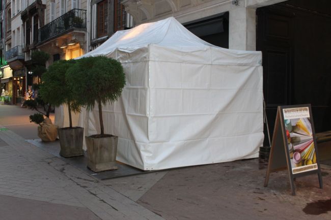 Location de tente pour inauguration en centre ville de Rouen